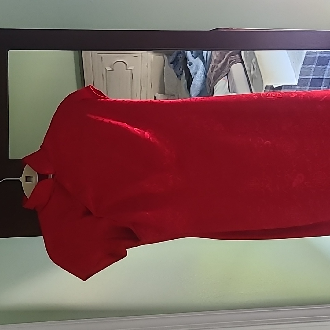 Silk Camono Red Size Small
